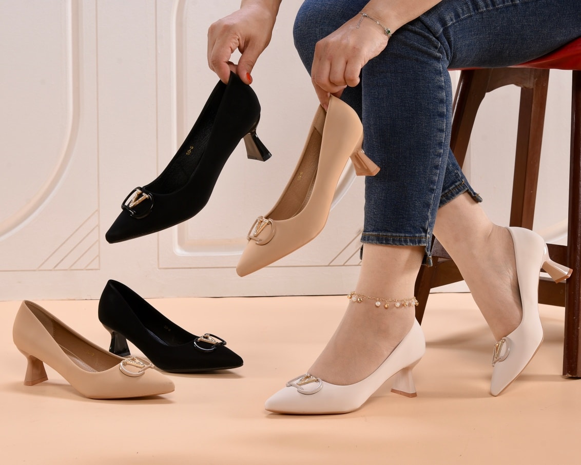 Women’s Mid Heel