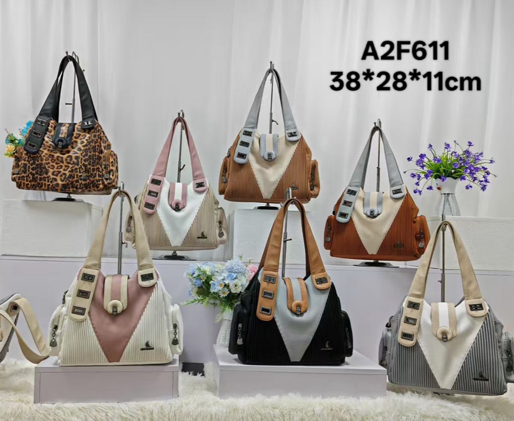 Women’s Shoulder Handbag – Modern Multi-Purpose Tote